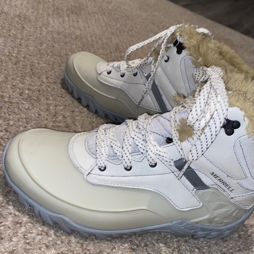 Merrell boots - Picture 2 of 3